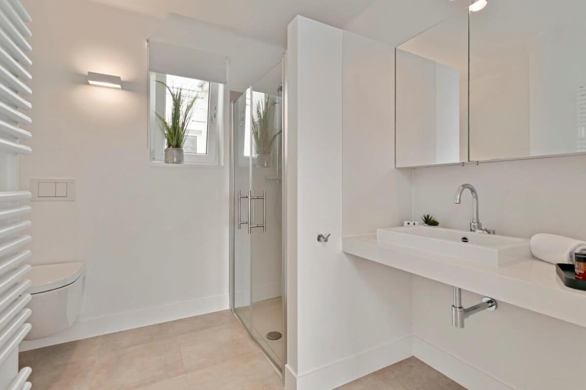 Huswell - Panoramic Seaview Apartment In 'T Zoute Knokke-Heist Esterno foto